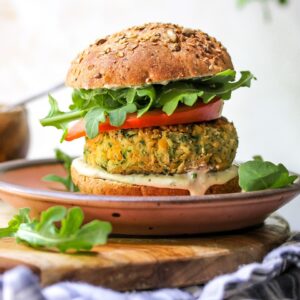 VEGGIE BURGERS 4OZ HALAL 8 PCS